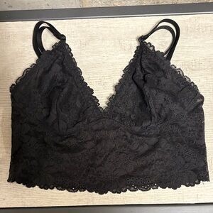 PINK Victoria’s Secret Lace Bralette in Black XS
